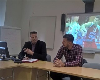 Košarkaš Marko Banić održao studentima predavanje o vrhunskom sportu i košarci